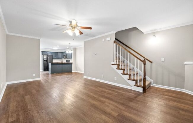 HALF PRICE FIRST MONTH RENT! Nice Townhome Close to Tennova & I24