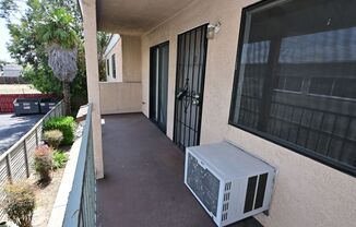 2 beds, 2 baths, $2,400, Unit 10