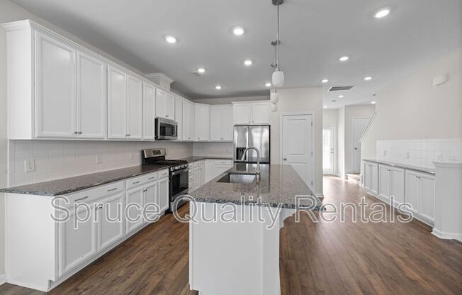 1268 COMMACK DR
