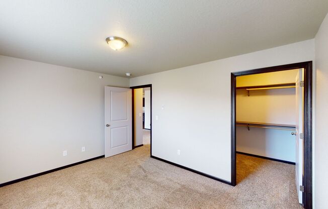 1 bed, 1 bath, 801 sqft, $1,215, Unit 3240-202
