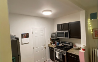 685 W Wrightwood Ave 2N