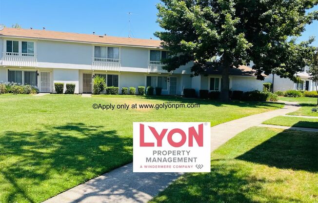 Darling, Spacious 3 bedroom Condo in beautiful Community!!