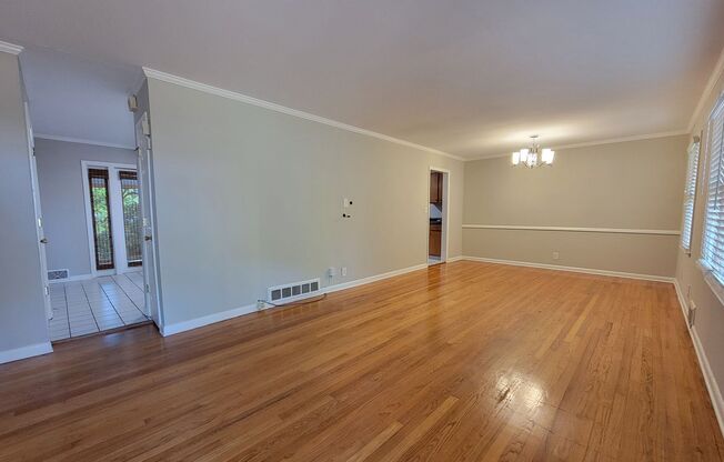 3 beds, 2 baths, $1,995