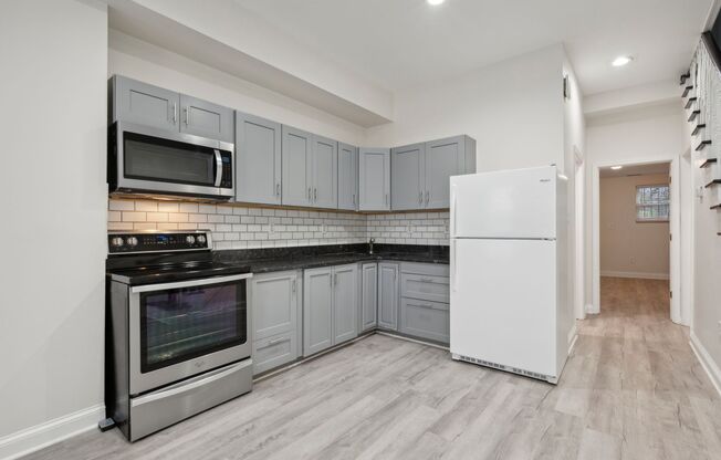 Large Home - Temple University - SECTION 8 ONLY