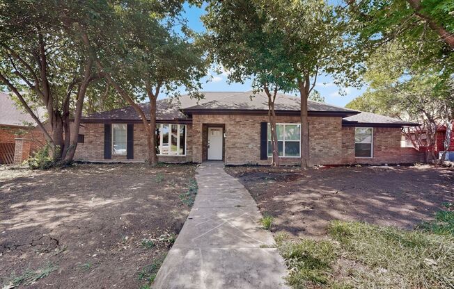 2308 CHAMBERLAIN DR