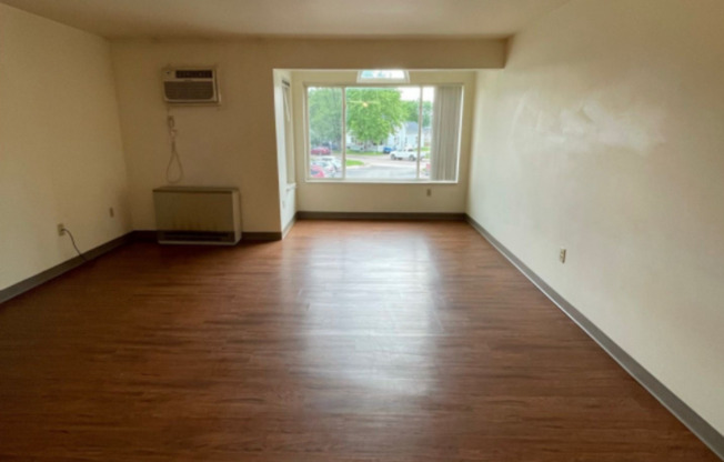 2 beds, 1 bath, 1,000 sqft, $1,025, Unit TE218X-217