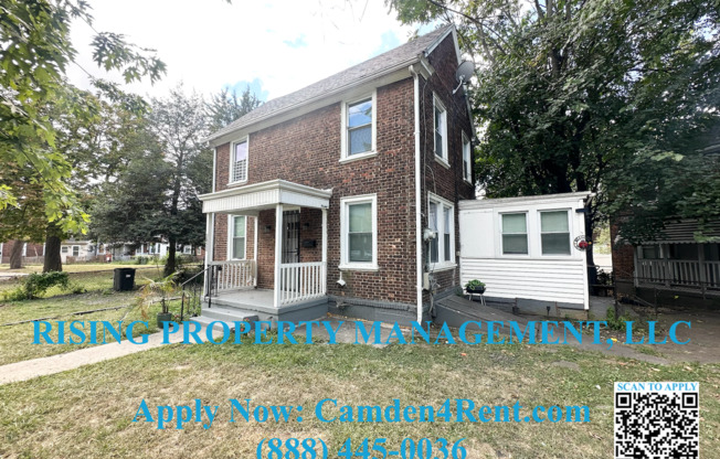 Newly Renovated 2 bedroom 1 bathroom home located in the historic Fairview section of Camden. This end unit has a wraparound yard on all 3 sides and private driveway.