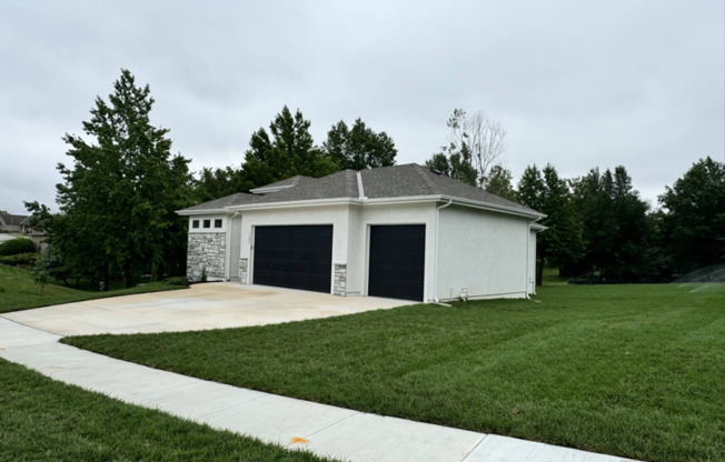 1505 SW HEARTWOOD DR
