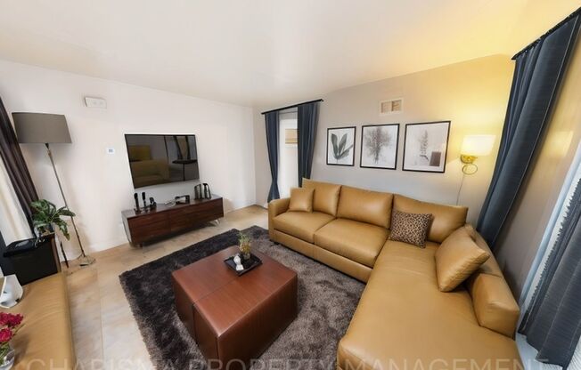 Studio, 1 bath, 425 sqft, $599, Unit 817 W 11th Street #3