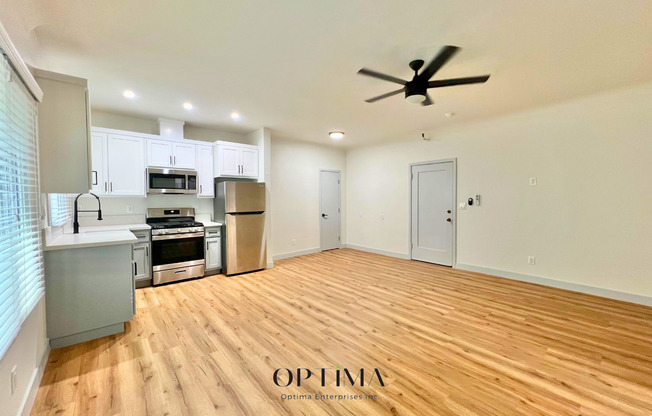 Studio, 1 bath, 400 sqft, $1,725, Unit 108