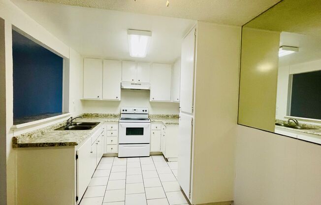 2 beds, 1.5 baths, $2,395