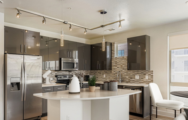 Plan B3: modern kitchen with stainless appliances