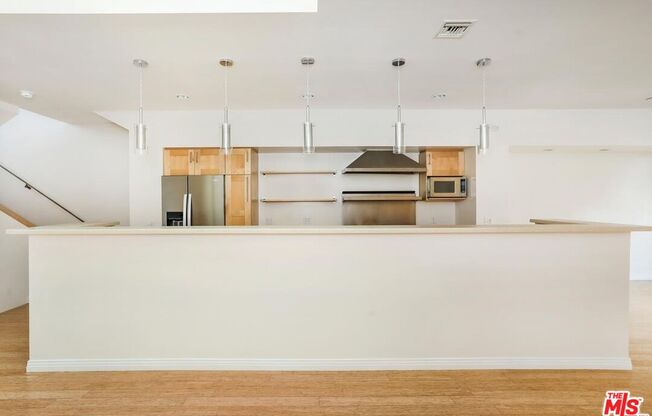 2024 ALLESANDRO ST
