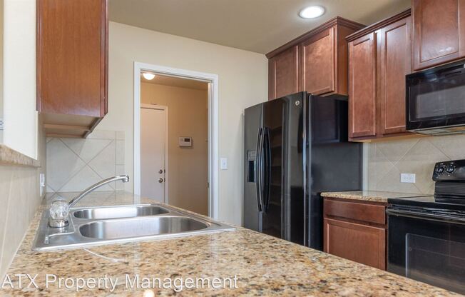 130 Sabine River Dr
