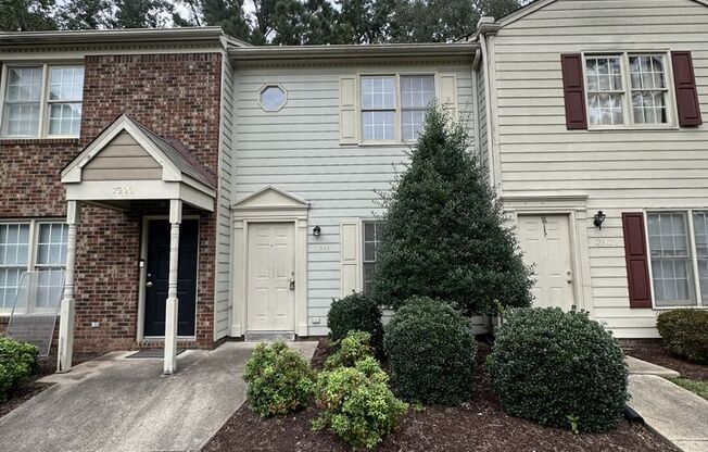 2904 Faversham Place