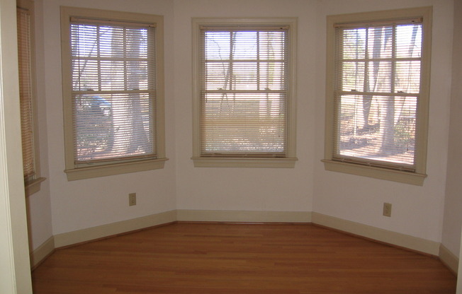 2 beds, 1 bath, $1,500