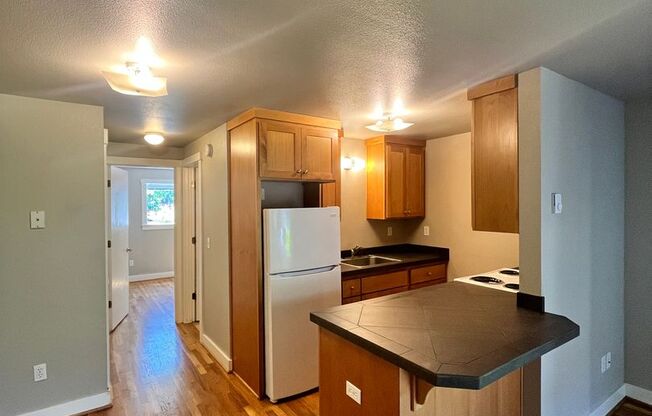 Division Apartments by Star Metro