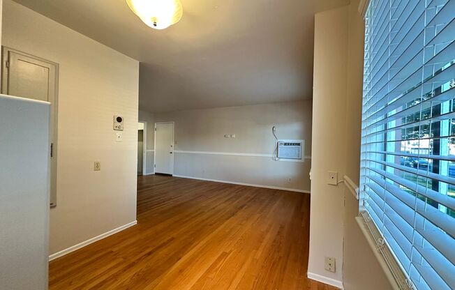 5488 and 5492 Carlson Drive