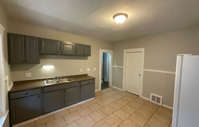 8101 Grand Division Avenue