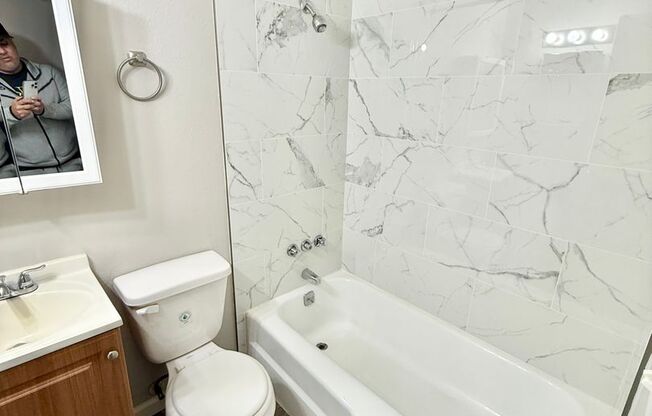 Studio, 1 bath, 490 sqft, $749, Unit Unit 312