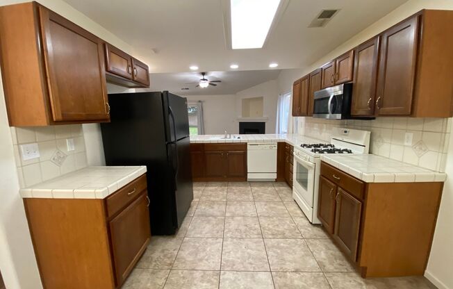 3 beds, 2 baths, $1,995