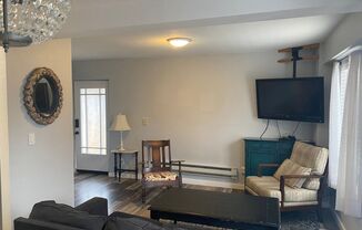 1 bed, 1 bath, $1,800