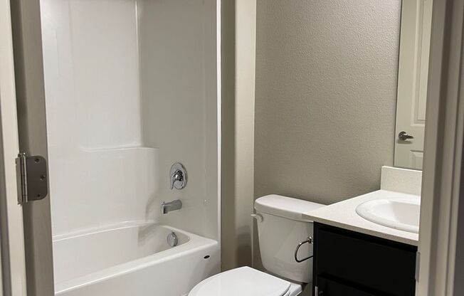 2 beds, 2.5 baths, 1,274 sqft, $2,475, Unit 81