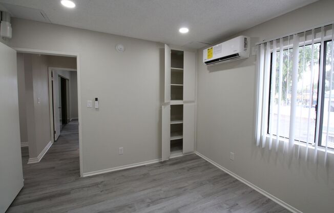 2 beds, 1 bath, 850 sqft, $2,375, Unit 7543-206