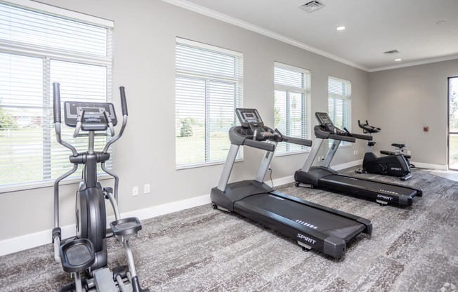 Fully-equipped fitness center at RiverPointe Apartments in South Sioux City, NE