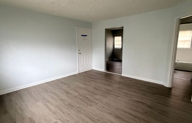 2 beds, 1 bath, $1,395, Unit 3230-14
