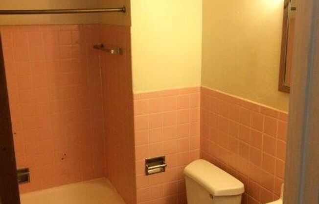 640 East Johnson Street