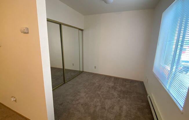 Studio, 1 bath, 462 sqft, $1,295, Unit 225