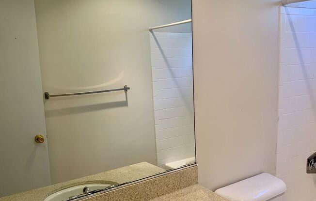 1 bed, 1 bath, $2,175, Unit 03