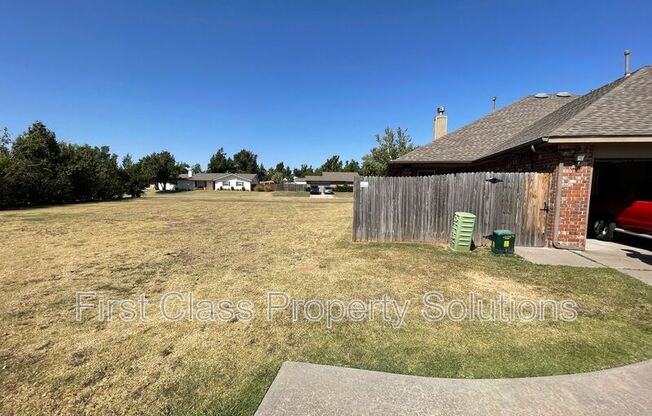 400 N WILLOWOOD DR