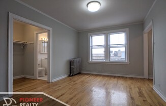 711 W Belmont Ave