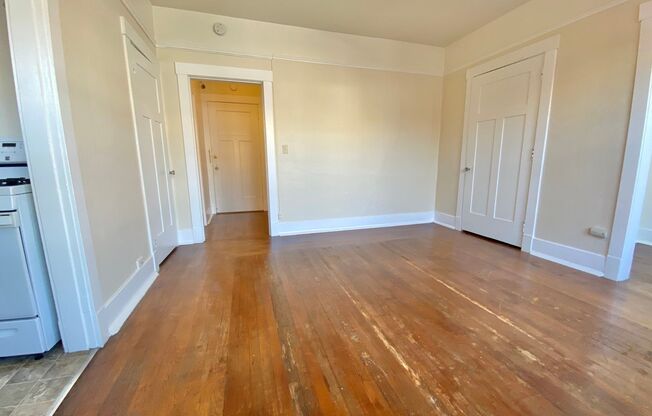 Studio, 1 bath, 455 sqft, $1,750, Unit 310