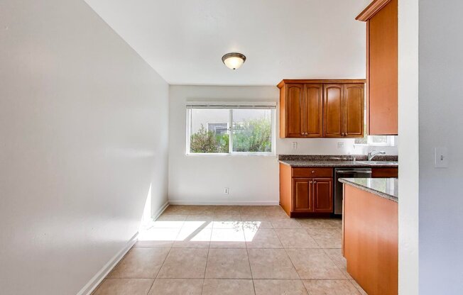 1758 South Grant Street Unit 03