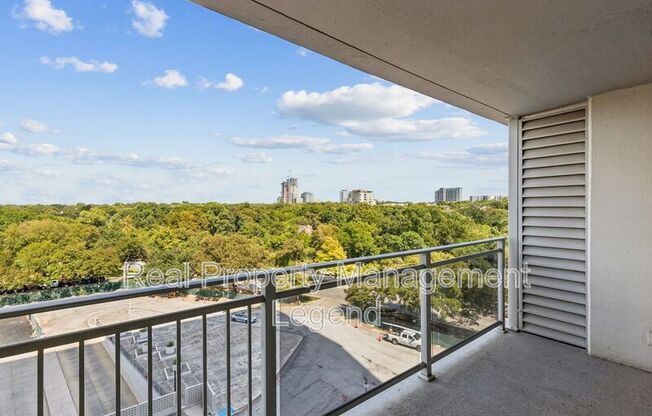 3883 Turtle Creek Boulevard