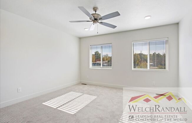 2 beds, 1 bath, 850 sqft, $1,250, Unit 1056