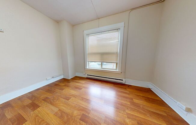 2 beds, 1 bath, $2,445, Unit 209