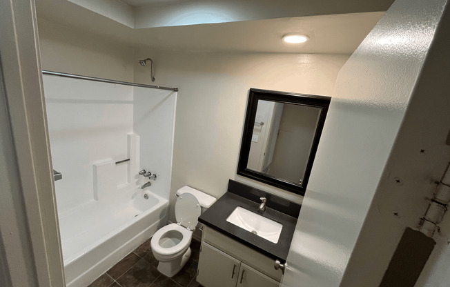 2 beds, 2 baths, 1,195 sqft, $4,198, Unit 404