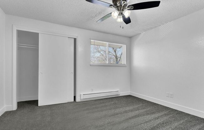 3 beds, 1.5 baths, 1,200 sqft, $1,750, Unit 5454-3