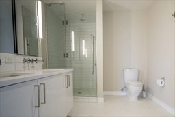 3 beds, 3.5 baths, 3,736 sqft, $22,000, Unit 1102