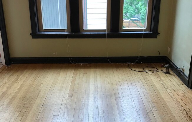 Studio, 1 bath, $825, Unit 34