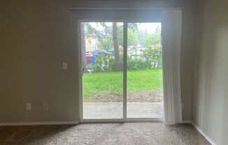 1 bed, 1 bath, $1,150, Unit 33