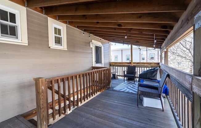 565 Somerville Ave