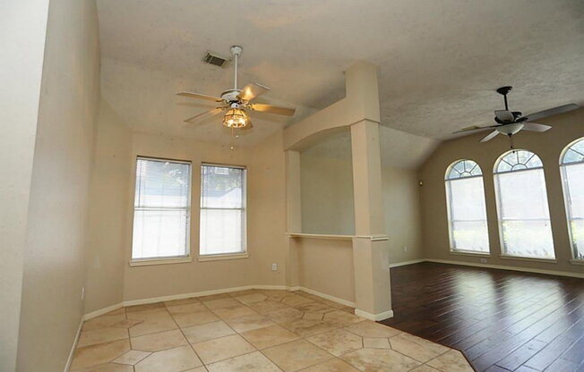 1718 CALMAR DR