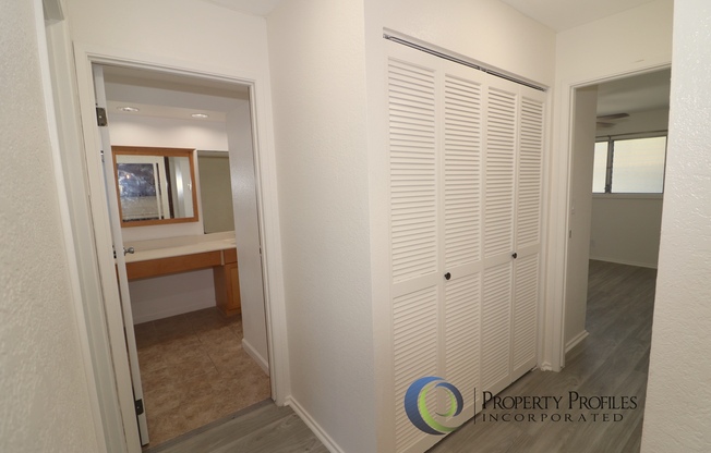 2 beds, 1 bath, $2,300