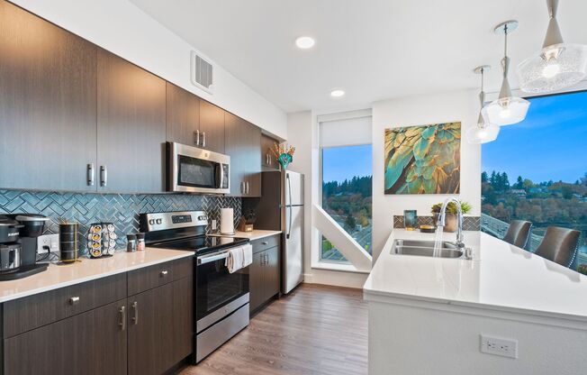 2 beds, 1 bath, 902 sqft, $4,150, Unit 410-701