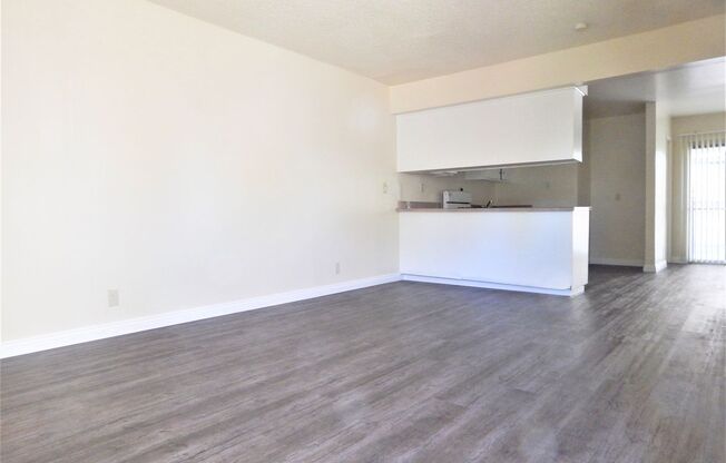 2 beds, 1.5 baths, 1,072 sqft, $1,999, Unit 485-C